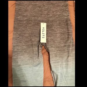 Minty Green Seamless Ombré leggings